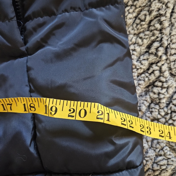 Tottenham Hotspur puffer coat. UK size 16 - Picture 11 of 12